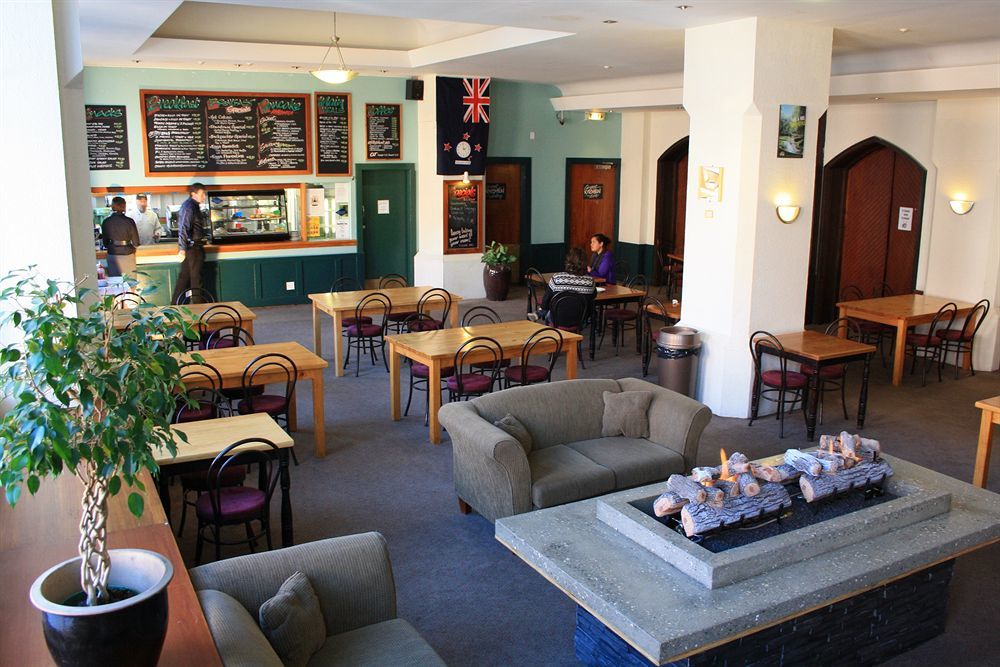 Hotel Waterloo & Backpackers Wellington Exterior photo